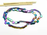 Sirag hematit patrat cu doua orificii 5x5mm multicolor