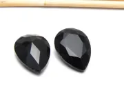 Cabochon din sticla picatura 18x13mm negru (1buc)