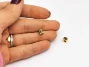 Distantier Cubic Zirconia cub 5x4.5mm auriu