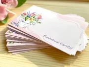 Cartonas martie stropitoare cu flori 8.6x5.3cm (50buc)