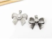 Charm cubic zirconia funda 22x18mm argintiu