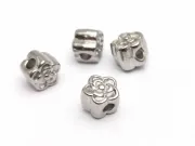 Margele otel inoxidabil 304 floare 6x6x5.5mm (1buc)