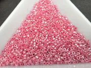 Miyuki delica 11/0 lined crystal rose (5g)