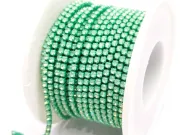Lant cu strasuri 2mm verde opal AB (0.5m)