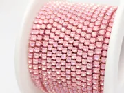 Lant cu strasuri 2mm roz opal AB (0.5m)