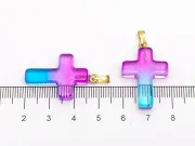 Pandantiv sticla cruce 28.5x18mm roz albastru