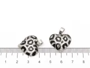 Charm inima animal print din cubic zirconia 20x19mm argintiu