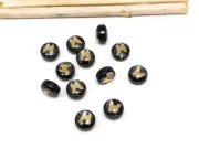 Margele de sticla lampwork cu gravura aurie in forma de fluture 8x6mm negru