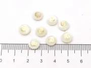 Margele de sidef alb cu gravura aurie in forma de ying yang 8x5mm