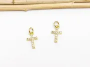 Charm cruce din cubic zirconia auriu 13x7mm