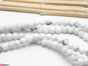Sirag scurt howlit natural 4mm alb
