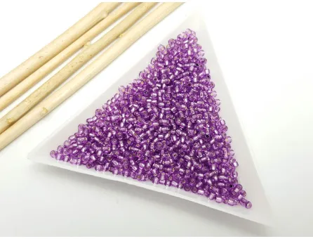 Toho rotunde 11/0 silver lined lt. grape (5g)