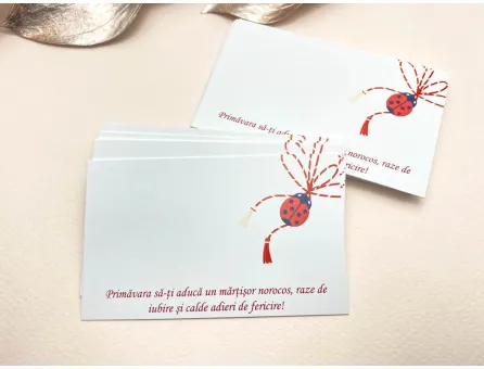 Cartonas martisor buburuza cu snur 8.6x5.3cm (50buc)