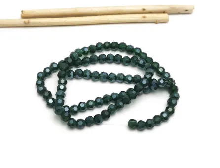 Margele cristal rotund fatetat 4mm verde inchis lustered (sirag)