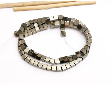 Sirag hematit cub 4mm patinat