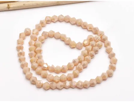 Margele cristal biconic 4mm silk crem opac AB (sirag)