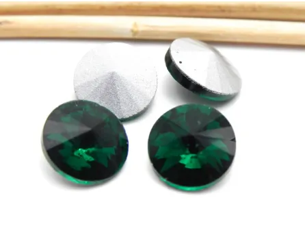 Cabochon din sticla 12mm emerald (1buc)