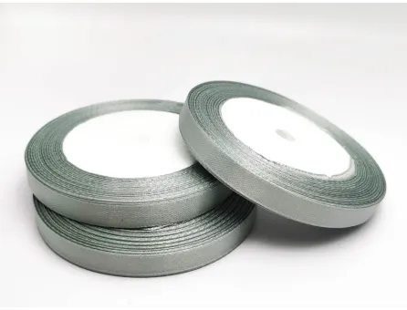 Panglica saten latime 10mm gri (22m)