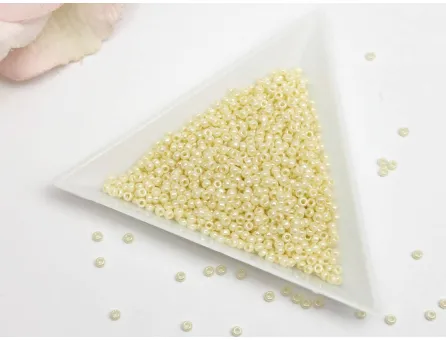 Miyuki Rocailles Rotunde 11/0 Opaque Ceylon Pearl Cream (10g)