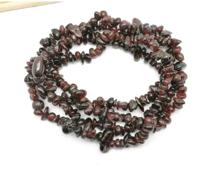 Sirag granat chipsuri 3~5mm