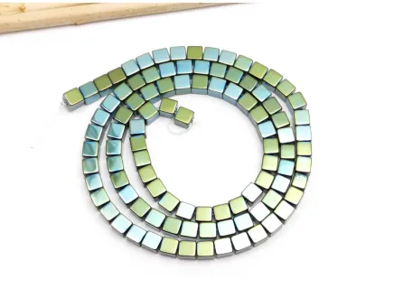 Sirag hematit cub 4mm verde iris metalic