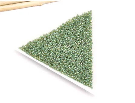 Toho rotunde 15/0 Inside Color Topaz Mint Julep Lined (5g)