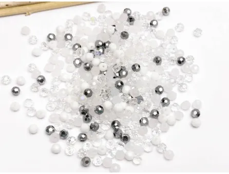 Margele cristal rotund fatetat 4mm mix alb (250buc)