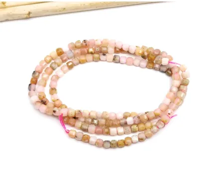 Sirag opal roz cub 2x2mm