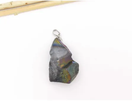 Pandantiv cuart electroplacat nugget 34x20x17mm