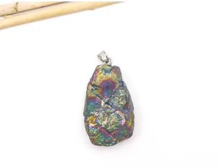 Pandantiv cuart electroplacat nugget 33x20x11mm