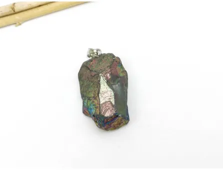 Pandantiv cuart electroplacat nugget 31x20x15mm