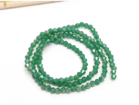 Margele cristal biconic 2x3mm verde opac lustered (sirag)