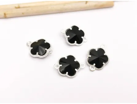Link argintiu floare 16x12mm negru