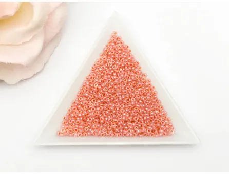 Miyuki Rocailles Rotunde 11/0 Semi-Matte Salmon Lined Opal (10g)