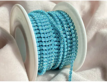 Lant cu strasuri 2mm albastru opal AB (0.5m)
