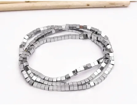 Sirag Hematit 2x2mm argintiu deschis