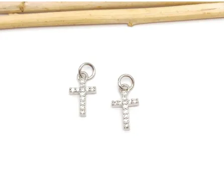 Charm cruce din cubic zirconia argintiu 13x7mm