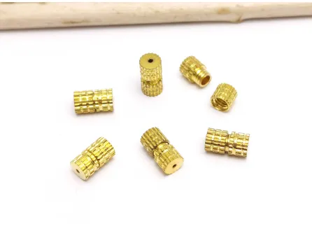 Inchizatoare cu filet din alama 6x3.5mm auriu