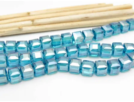 Cristal cub fatetat 6mm turcoaz inchis AB (10buc)