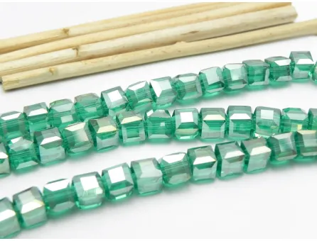 Cristal cub 4mm smarald ab (10buc)