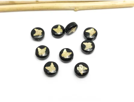 Margele de sticla lampwork cu gravura aurie in forma de fluture 8x6mm negru
