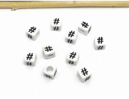 Margele acrilice cub 6x6mm - semn # (10buc)
