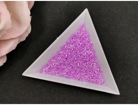 Miyuki delica 11/0 Lined Crystal Pale Lilac (5g)