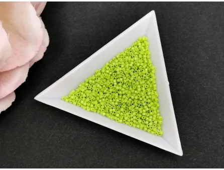 Miyuki delica 11/0 Opaque Chartreuse (5g)