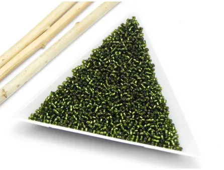 Toho rotunde 15/0  silver line olivine (5g)