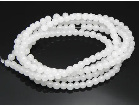 Margele sticla 4mm alb opal (sirag)