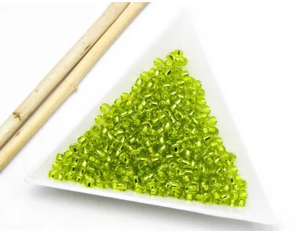 Toho rotunde 8/0 Silver Lined Lime Green (5g)
