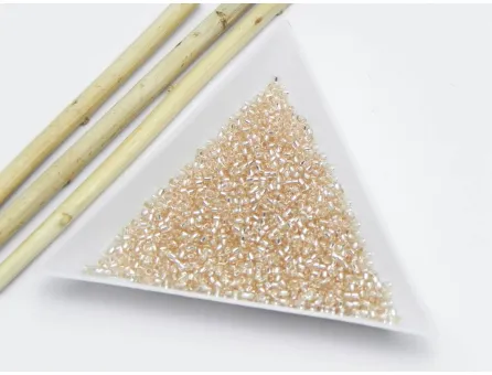 Toho rotunde 15/0 silver lined rosaline (5g)