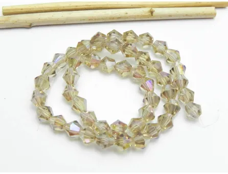 Margele cristal biconic 6mm bej AB (sirag)