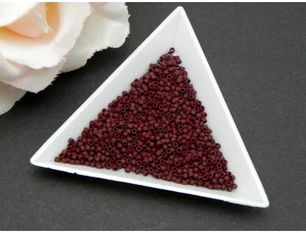 Miyuki delica 11/0 Opaque Currant Matted (5g)